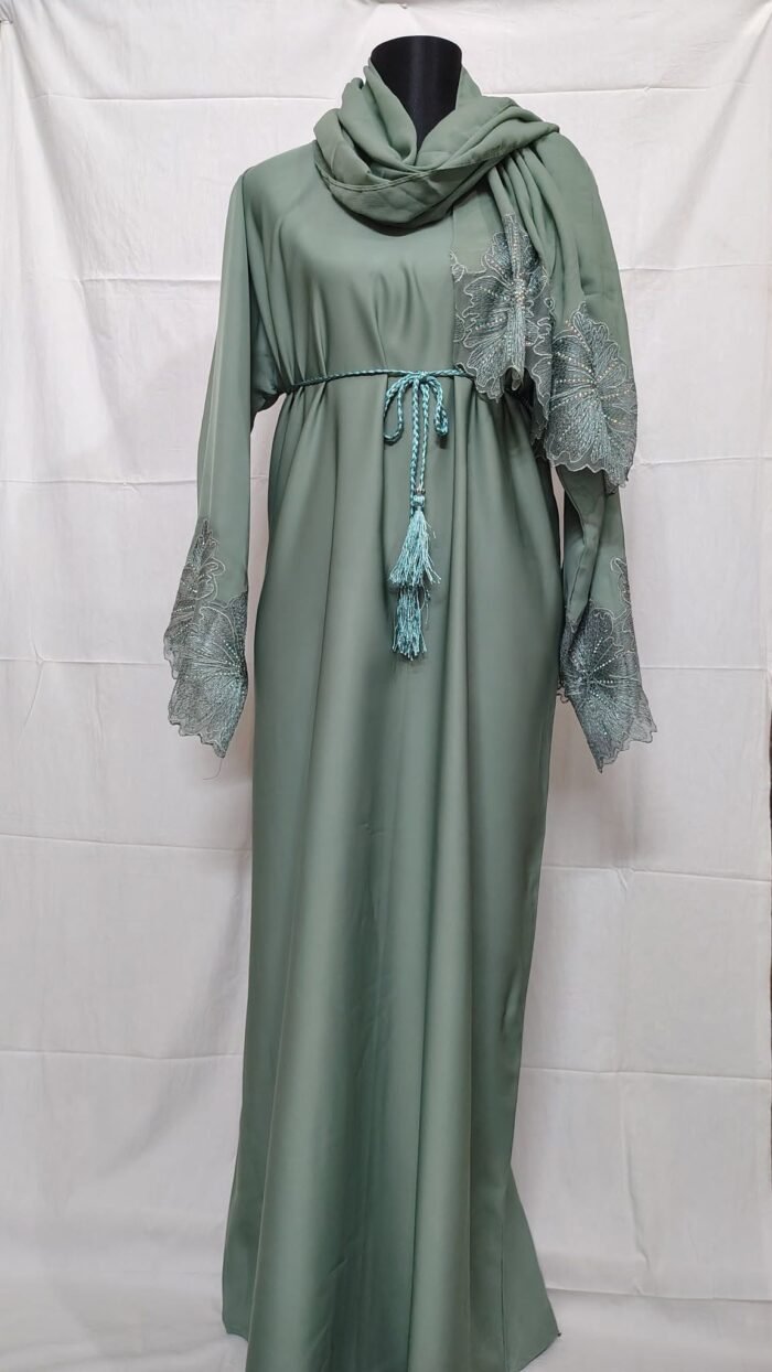 771358801_122107595241427004_9194714636230706994_n Exclusive Dubai Abaya - Image 1
